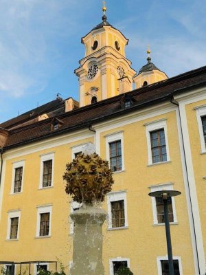 MONDSEE: Romantische 3-Zimmer-Maisonette im Schloss Mondsee