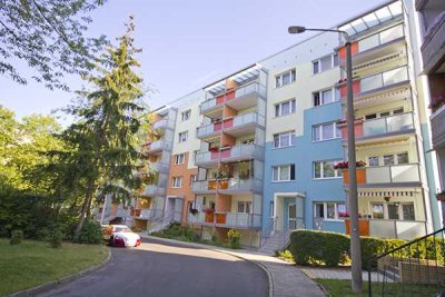 In der Herrichtung! 3 Raumwohnung mit Balkon!