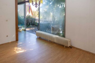 ZENTRUMSLAGE: freistehendes Einfamilienhaus auf gut 500 m² Grundstück mit Garten + Garage