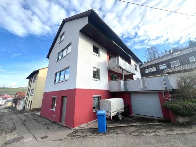 Gepflegtes Zweifamilienhaus in Ortsteil von Lonsee