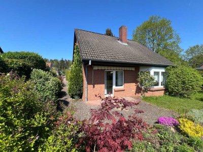 *** PROVISIONSFREI *** Einfamilienhaus aus 1990 mit Carport ideal auch für Handwerker