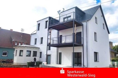 NEUWERTIGE 4-ZIMMER-ETW IM EG!!! - Mit Terrasse, Wärmepumpe, Keller u. 2 Stellplätzen!