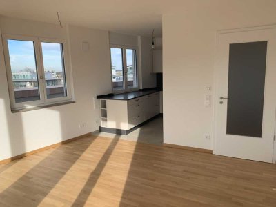 3 Zimmer Neubau-Erstbezug Dachterrassen-Wohnung mit Lift von privat in Haar