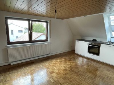 Ansprechende 2-Zimmer-Wohnung mit EBK in Mering