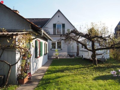 Attraktives Einfamilienhaus mit großzügigem Garten!