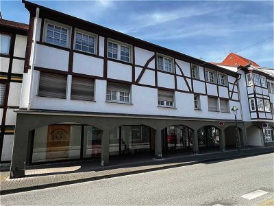 Zentraler geht es nicht!
Attraktive  Stadtwohnung mit Balkon im Soester Zentrum!