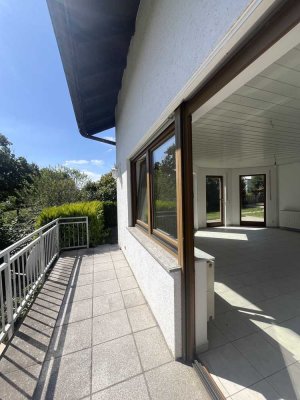 Großzügige Terrassenwohnung in attraktiver Wohnlage.