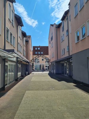 Sehr schöne 1-Zimmer-ETW (38,5m²) in Bad Vilbel - sehr zentral!!!