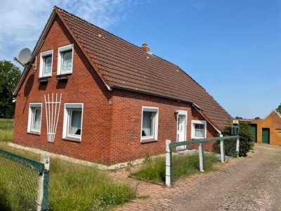 Einfamilienhaus (renovierungsbedürftig) in ruhiger Lage in Simonswolde