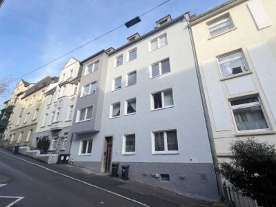 Neuvermietung nach Renovierung! Ca. 57 m² große 2-Zimmerwohnung mit Wohnküche, zent