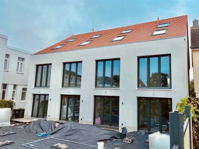 TOWNHOUSE NORDERNEY - mit FeWo Studio am Nordbadestrand / Sonnenbalkon + Garten