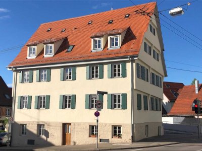 2-Zimmer-Maisonette-Wohnung im sanierten Denkmal