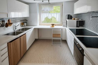 Großzügiges Wohnen auf einer Ebene: 4-Zimmer-Wohnung im Süden von Straubing - ab sofort bezugsfrei