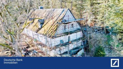 Charmantes Einfamilienhaus mit Potenzial in idyllischer Waldrandlage – Perfekt für Heimwerker!