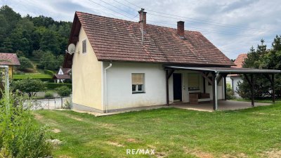 NEUER PREIS Bauernhaus mit BRUNNEN und Nebengebäude