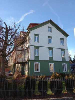 Modernisierte 3-Raum-Wohnung mit Balkon und Einbauküche in Schwäbisch Gmünd-73525