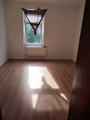 3 Zimmer in der 1. Etage * Bornstr. 28 *