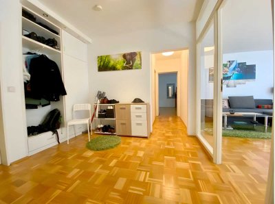 � ��� Altersgerechte Wohnung in zentraler Lage von Bad Homburg mit Balkon und Garten