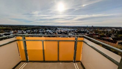 Lichtdurchflutete Wohnung: 2 Balkone und Fernblick, inkl. Stellplatz!