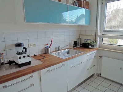 Geschmackvolle 2-Raum-Wohnung mit Balkon und EBK in Offenbach