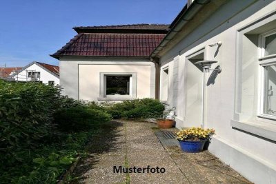 Luxuriöse Villa in hochwertiger Ausführung + provisionsfrei +