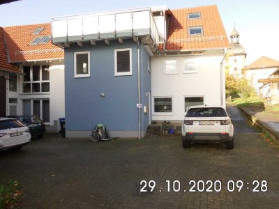 Ansprechende 4-Raum-Penthouse-Wohnung mit EBK und Dachterrasse in Landolfshausen