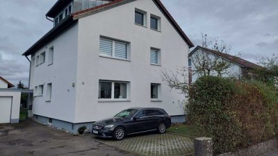 Schöne 4-Zimmer-Erdgeschosswohnung mit genialem Grundriss und EBK direkt in Langenau