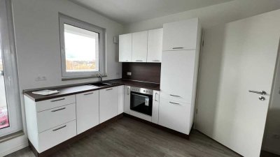 Stilvolle, neuwertige 2-Raum-Dachgeschosswohnung mit gehobener Innenausstattung mit EBK in Rostock