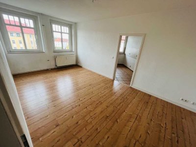 **Besichtigung: Sa., 25.01. um 15:45 Uhr** 3-Zimmer-Altbau-Whg im schönen Altbau!