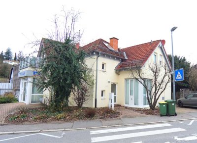 Vielseitiges Wohn- und Geschäftshaus in Dilsberg