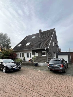 Großzügiges freistehendes Einfamilienhaus mit Garage und Extras (von Privat)