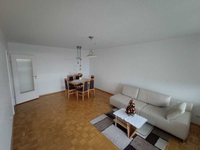 2,5 Zimmer Balkon Einbauküche 7.OG Aufzug teilmöbliert