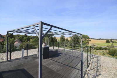 - Exklusives Penthouse mit riesiger Dachterrasse in ruhiger Lage -