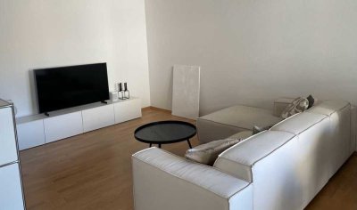 Neuwertige 2-Zimmer-Wohnung mit Balkon und EBK