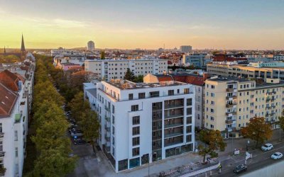 Über den Dächern von Wilmersdorf: Moderne 2-Zimmer-Penthouse-Wohnung