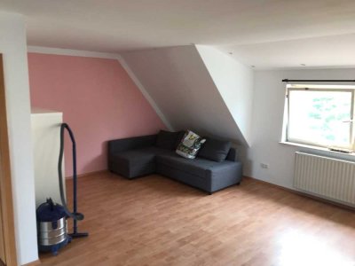 3-Zimmer-Dachgeschosswohnung mit Balkon in Erfurt