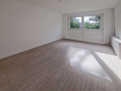 1000 EUR Willkommensgutschein*! Gemütlich renovierte 3-Zimmer-Wohnung im Herzen des Dorfes!