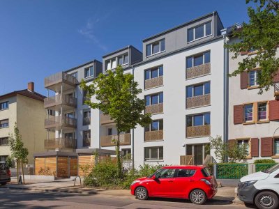 Kernsanierte, Etagenwohnung zu vermieten am Weinbrennerplatz!