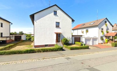 Ein charmantes Zweifamilienhaus mit großem Potenzial in Neustadt bei Coburg