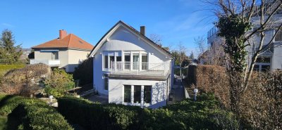 Villa in exklusiver Lage - 331m² Nutzfläche mit Garten, Balkon und 2 Terrassen, inkl. Garage - 7 Zimmer für anspruchsvolle Wohnträume!