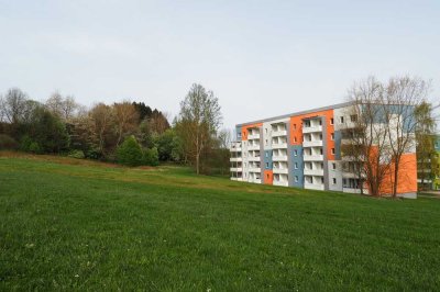 gemütliche Wohnung mit Balkon und Blick ins Grüne