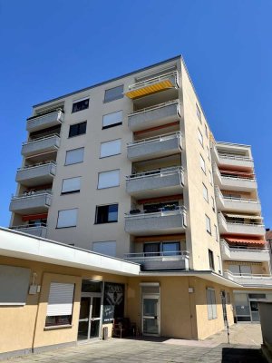 Helle 3-Zimmer-Wohnung in zentraler Lage mit Weitblick