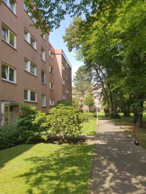 Schöne und sanierte 3-Zimmer-Wohnung mit Einbauküche in Hannover