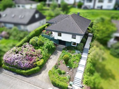 Einfamilienhaus mit schönem Weitblick in Marburg-Gisselberg