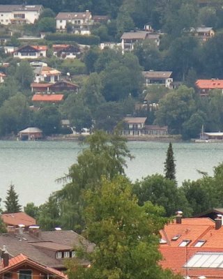 Ruhige 1 Zi. Wh. mit See und Bergblick am Tegernsee, 44qm