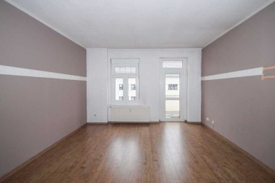 Leerstehende Maisonettewohnung mit Balkon mitten in Gohlis!