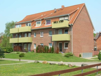 Ruhige 2-Zimmer Wohnung mit Einbauküche und Balkon mit schönem Ausblick