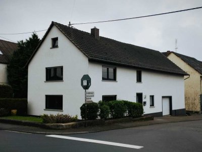 Einfamilienhaus in Marienrachdorf ab dem 01.07.24 zu vermieten