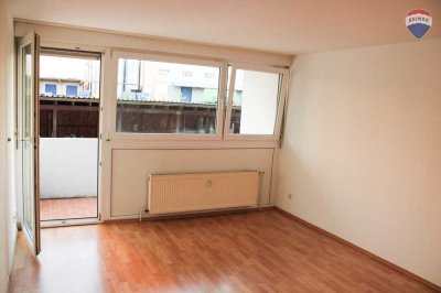 Zentrale 3 ZI WHG mit Balkon und Carport in Friedlingen. Renoviert und bezugsbereit!