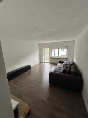 Schöne 3,5-Zimmer-Wohnung mit Balkon in Hösbach